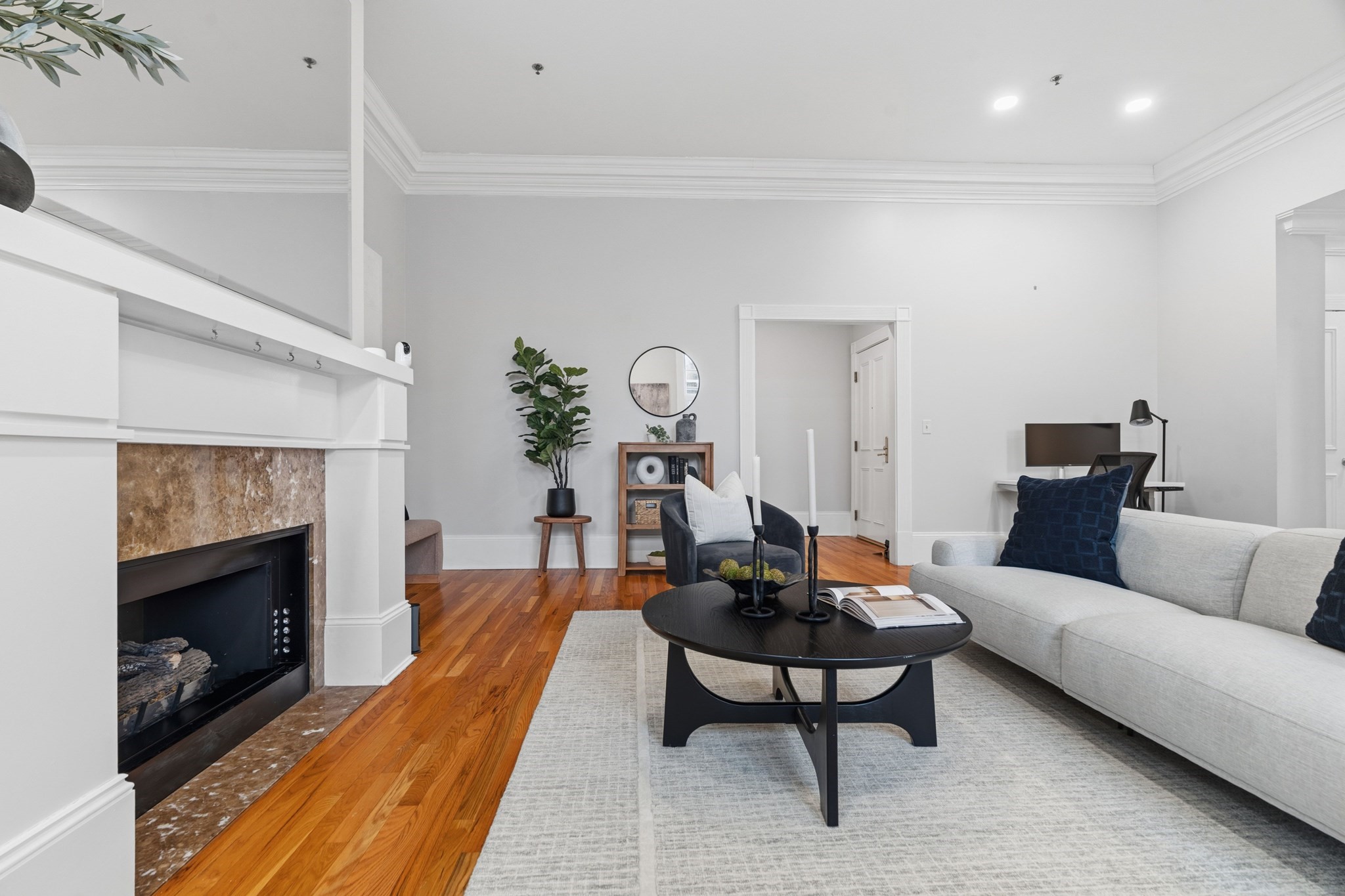 41 Phillips St Unit 8, Beacon Hill, Boston, MA 02114 - Image 4