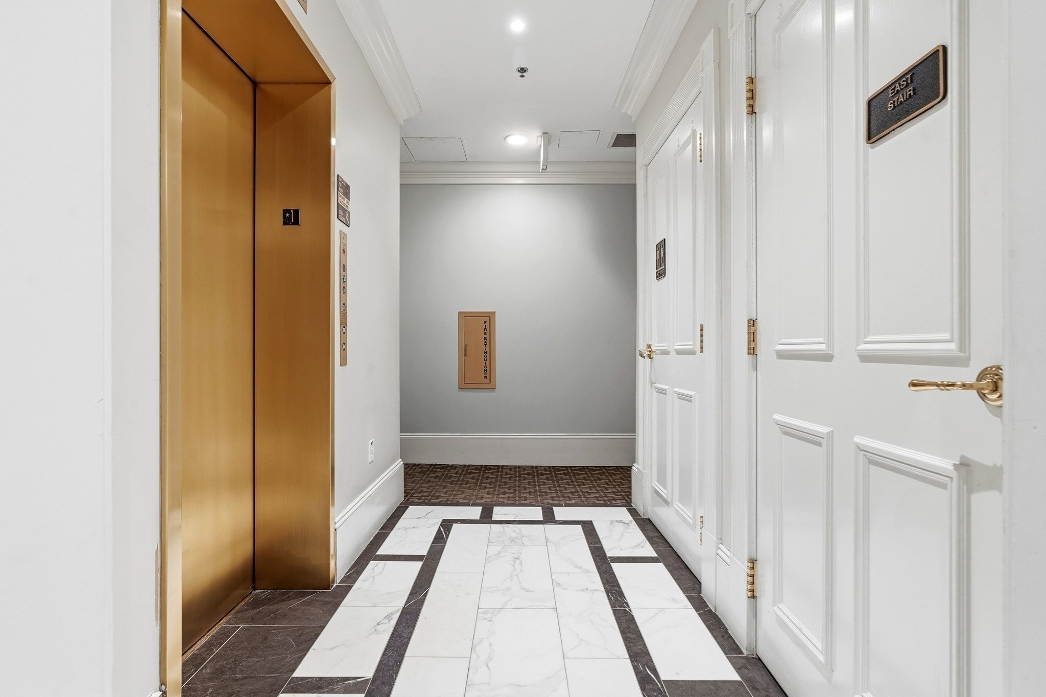 41 Phillips St Unit 8, Beacon Hill, Boston, MA 02114 - Image 34