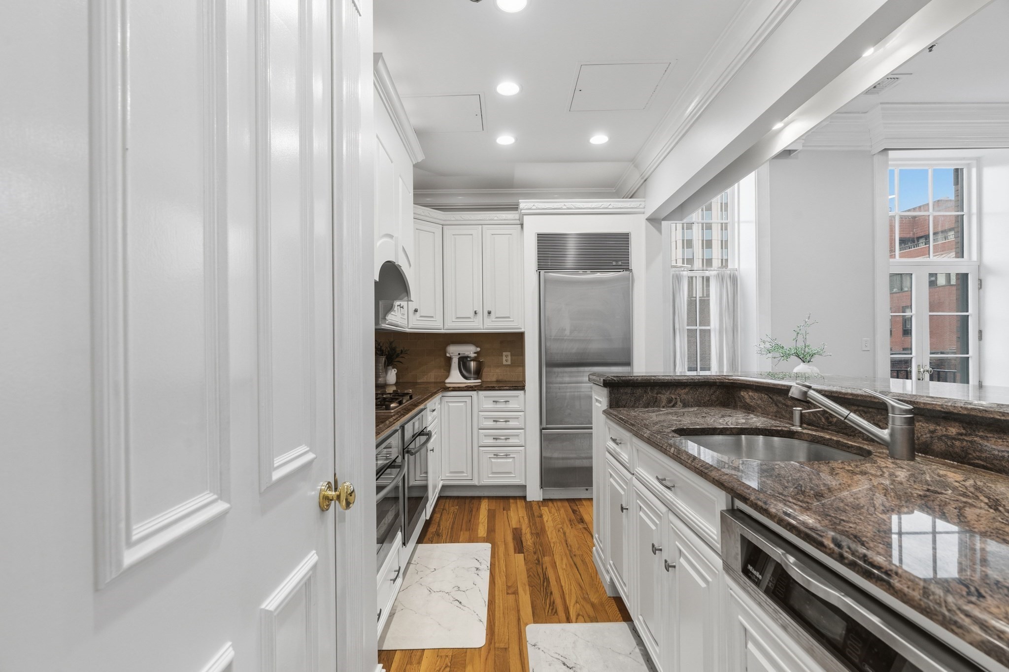 41 Phillips St Unit 8, Beacon Hill, Boston, MA 02114 - Image 9