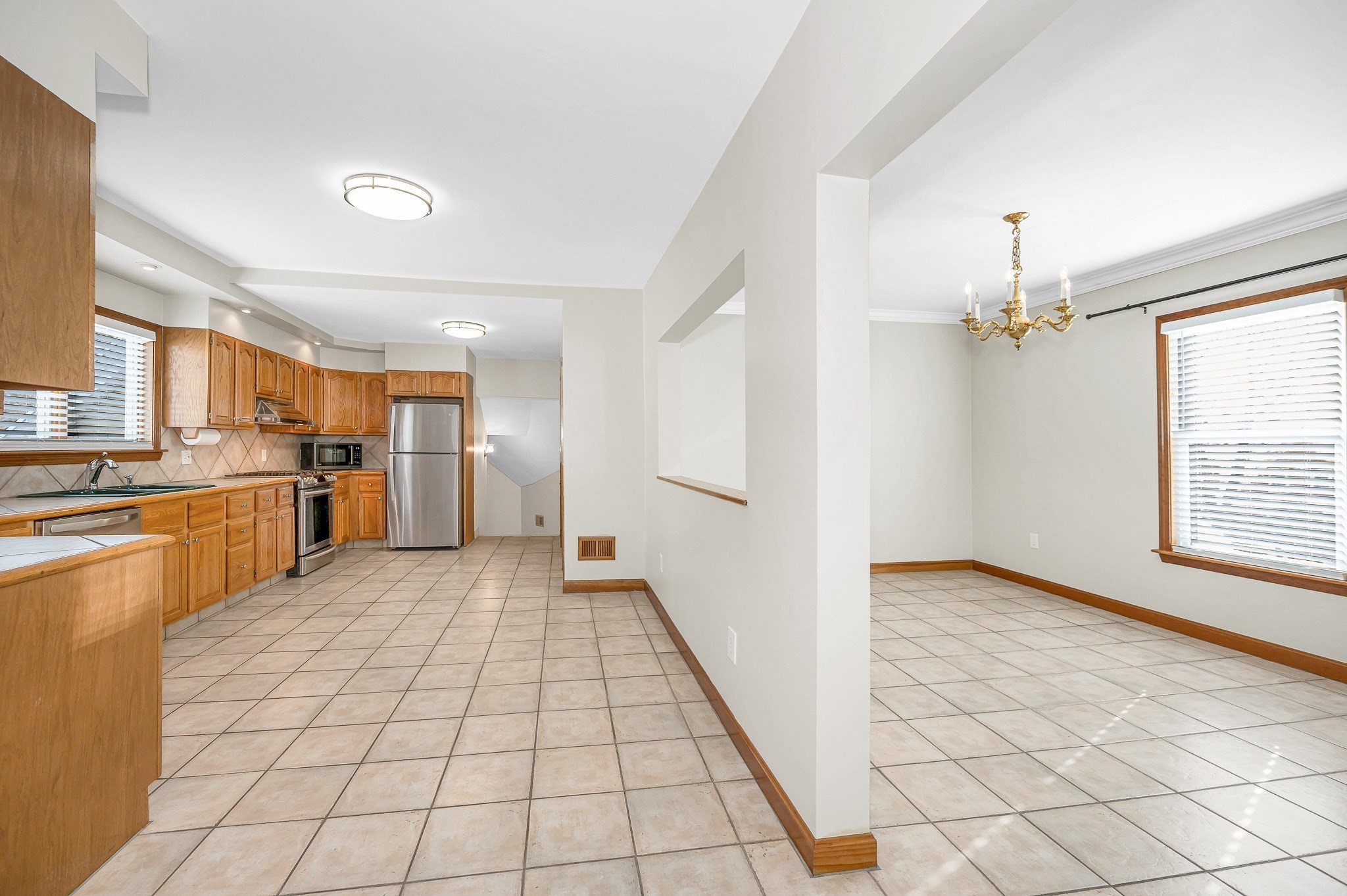 43 Granville Ave, Malden, MA 02148 - Image 2
