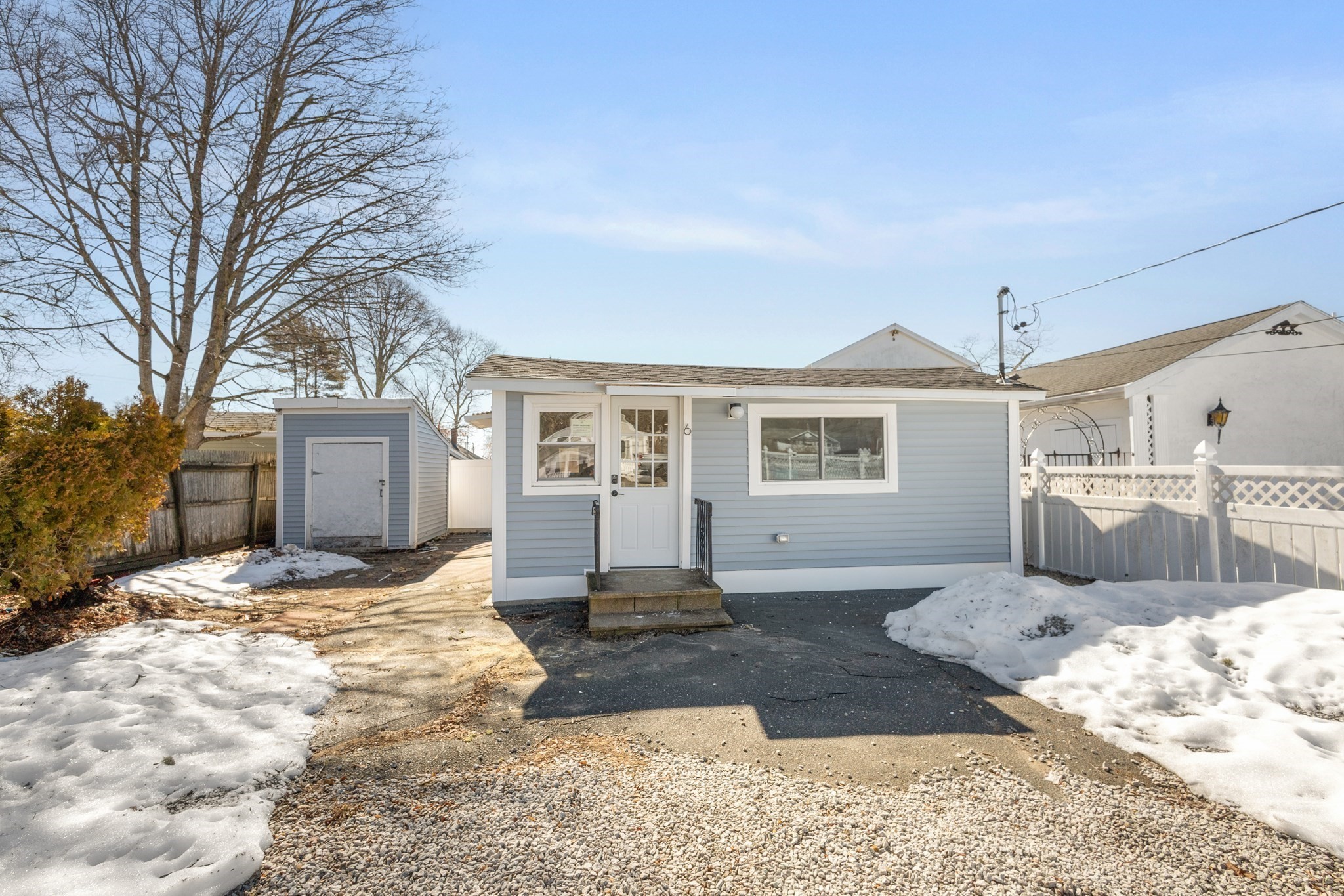 6 Wildwood Ave, Wareham, MA 02571