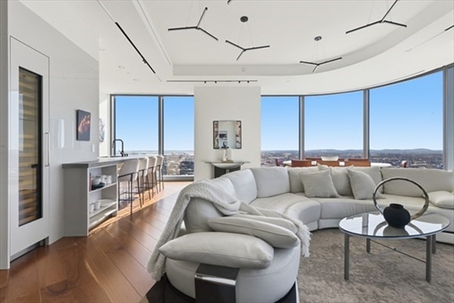 1 Dalton St, Apt 4205