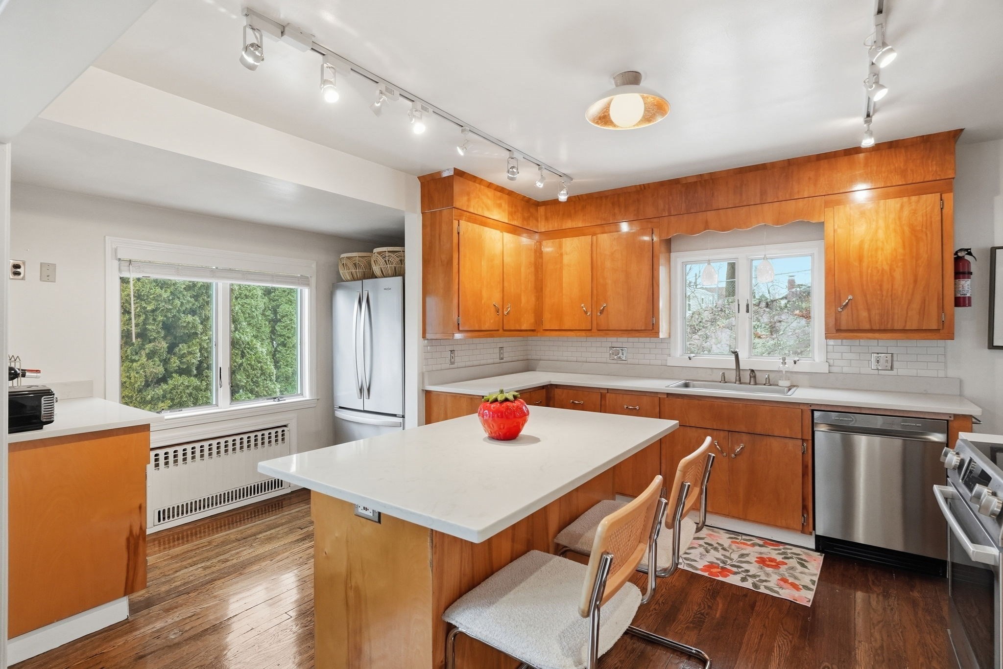 17 Vogel St, West Roxbury, Boston, MA 02132 - Image 11