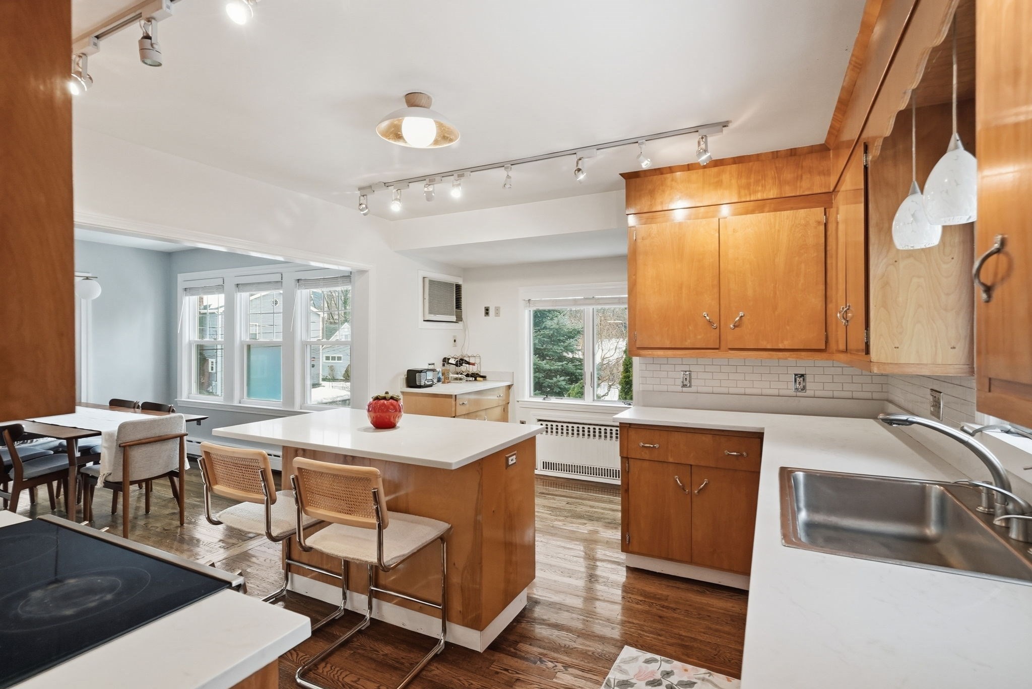 17 Vogel St, West Roxbury, Boston, MA 02132 - Image 12