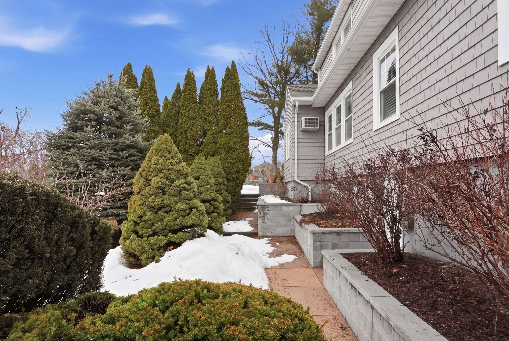 17 Vogel St, West Roxbury, Boston, MA 02132 - Image 41