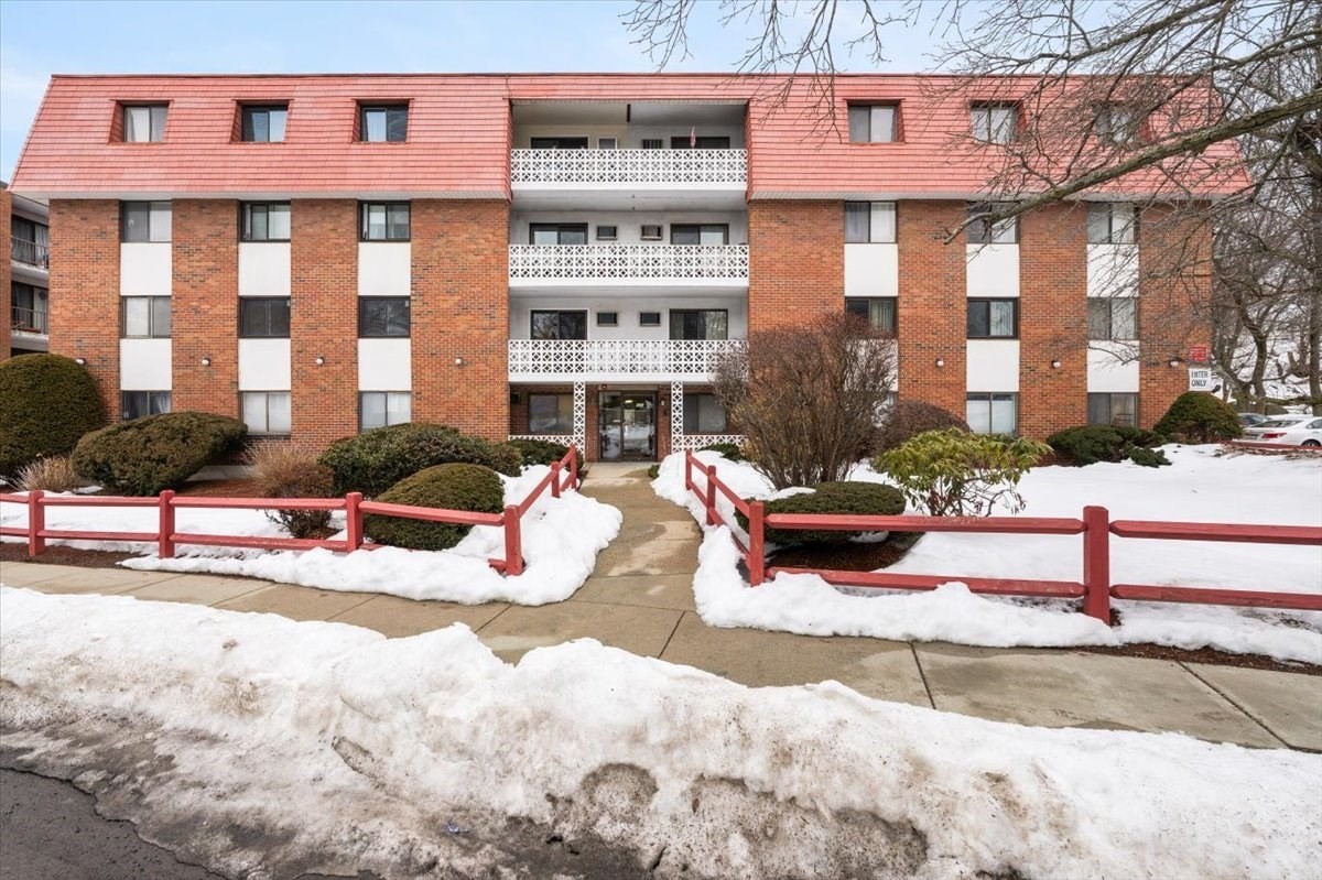 131 Pierce Street Unit 201, Malden, MA 02148 - Image 19