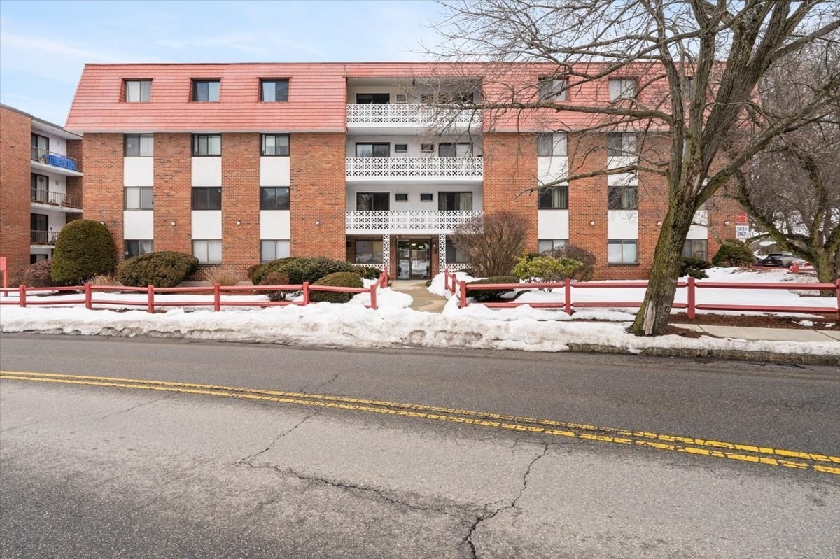131 Pierce Street Unit 201, Malden, MA 02148 - Image 20