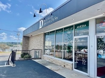 285 Slades Ferry Ave, Somerset, MA 02726