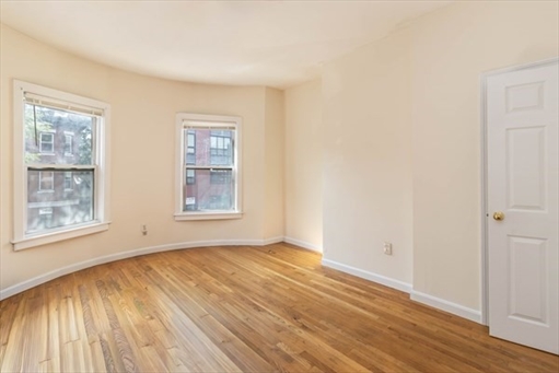 38 S. Huntington Ave, Apt 2
