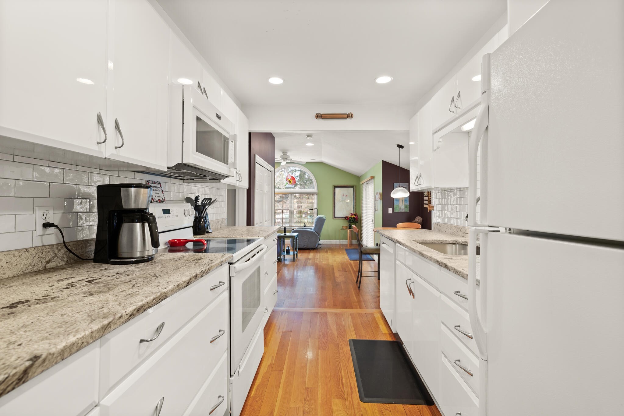 472 Brook St, Framingham, MA 01701 - Image 23