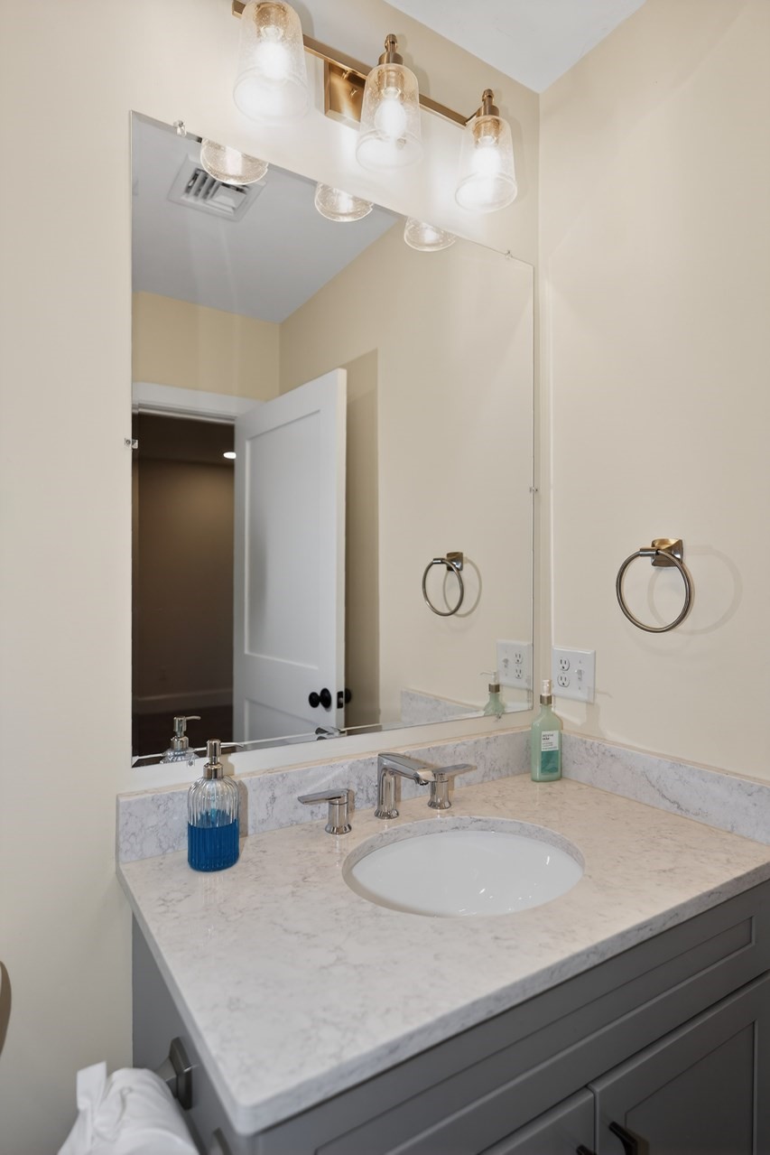 17 Trailside Terrace Unit 17, Marlborough, MA 01752 - Image 18