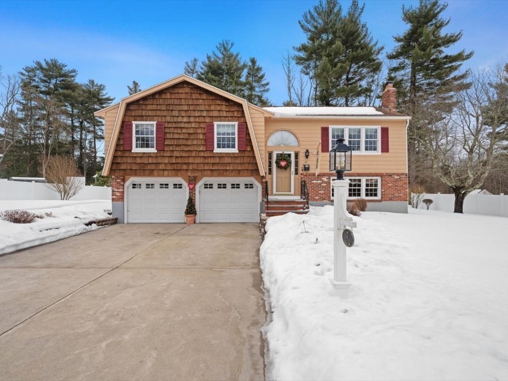 17 Childs Lane, Foxboro, MA 02035