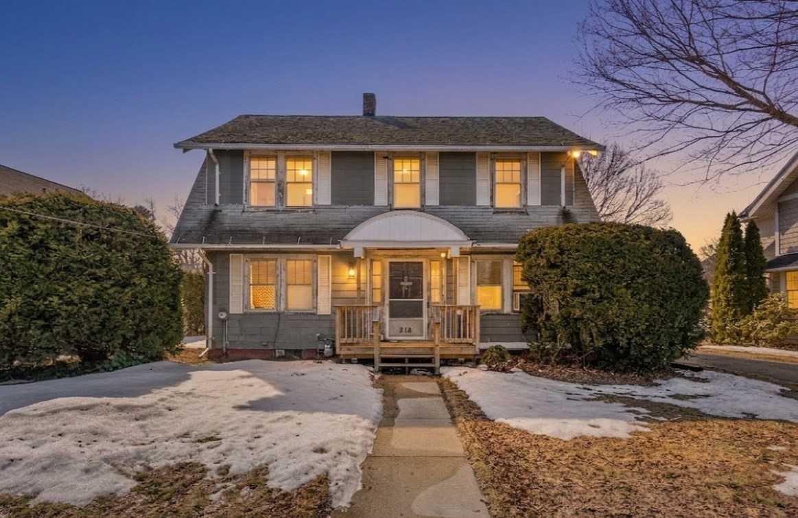 224 Riverdale St, West Springfield, MA 01089