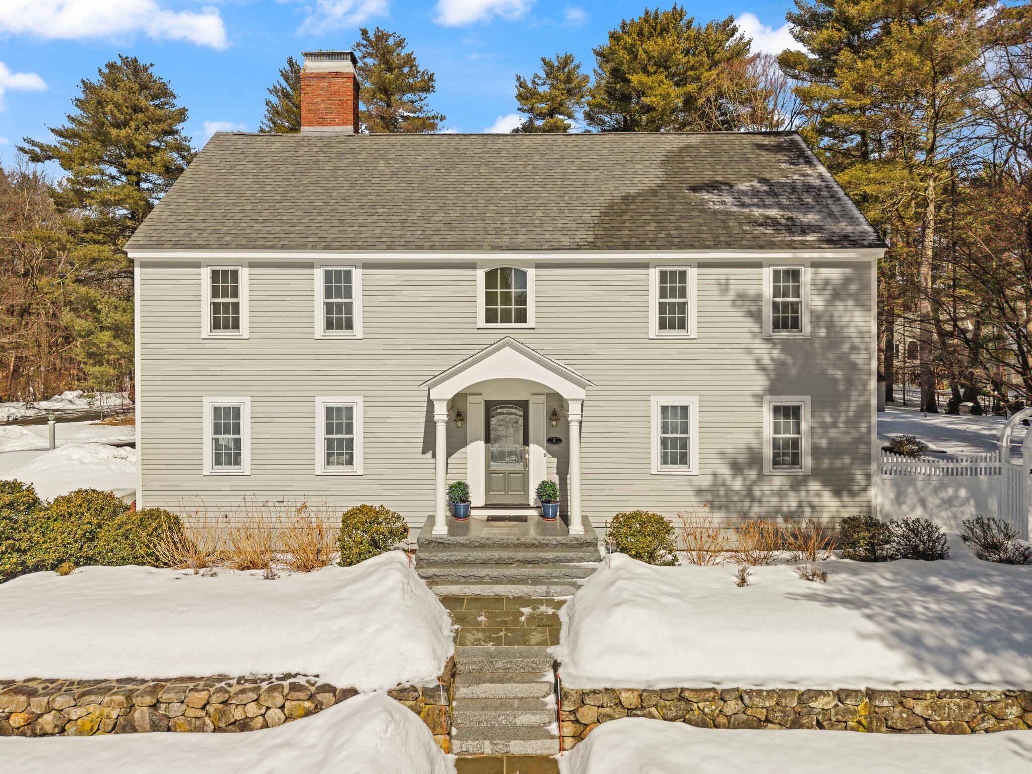 6 Canterbury Dr, Sudbury, MA 01776