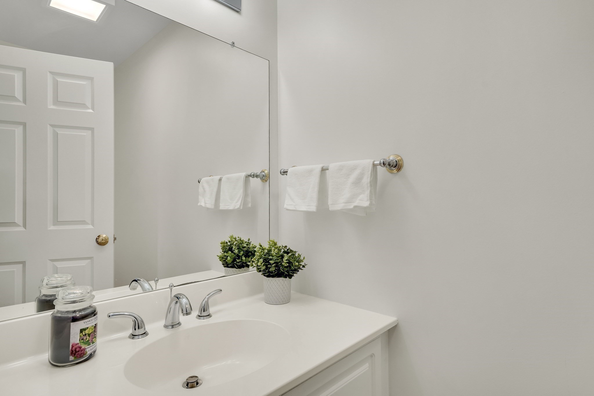 1401 Centre St Unit 1401, West Roxbury, Boston, MA 02132 - Image 14