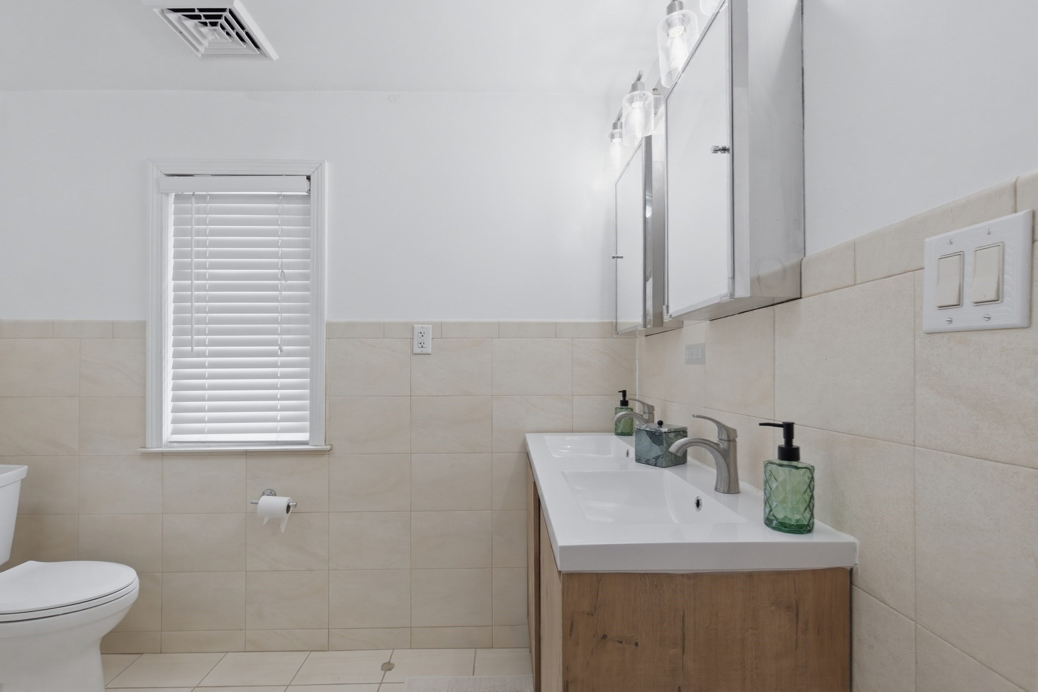 142 Wyoming Ave, Malden, MA 02148 - Image 16