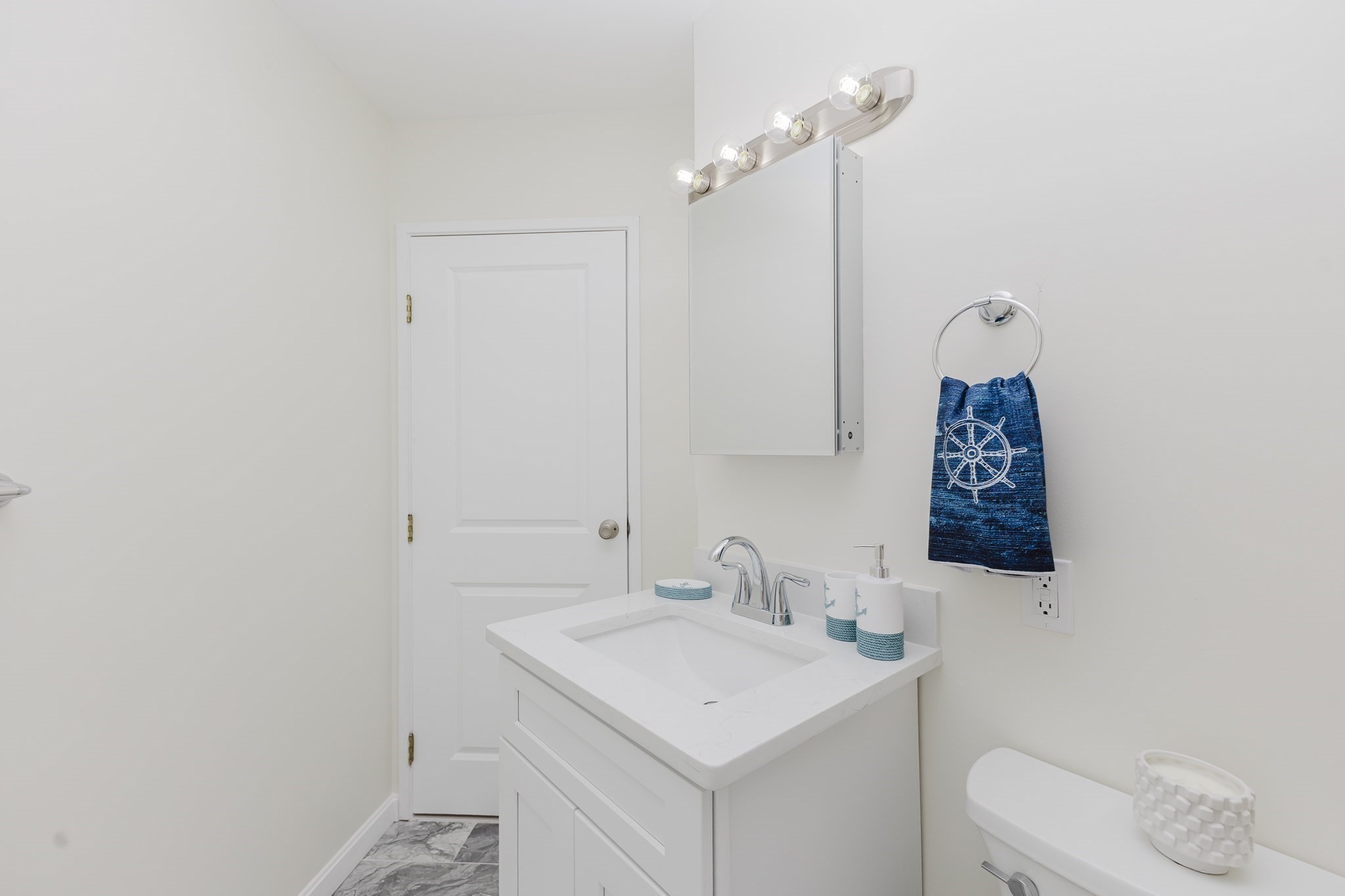 90 Quincy Shore Dr Unit 803, Quincy, MA 02171 - Image 13