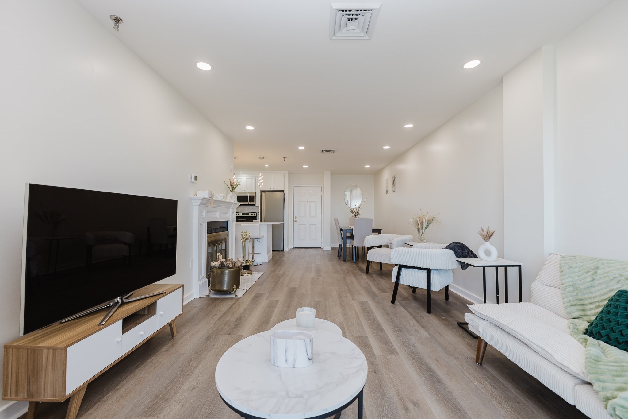 90 Quincy Shore Dr Unit 803, Quincy, MA 02171 - Image 5