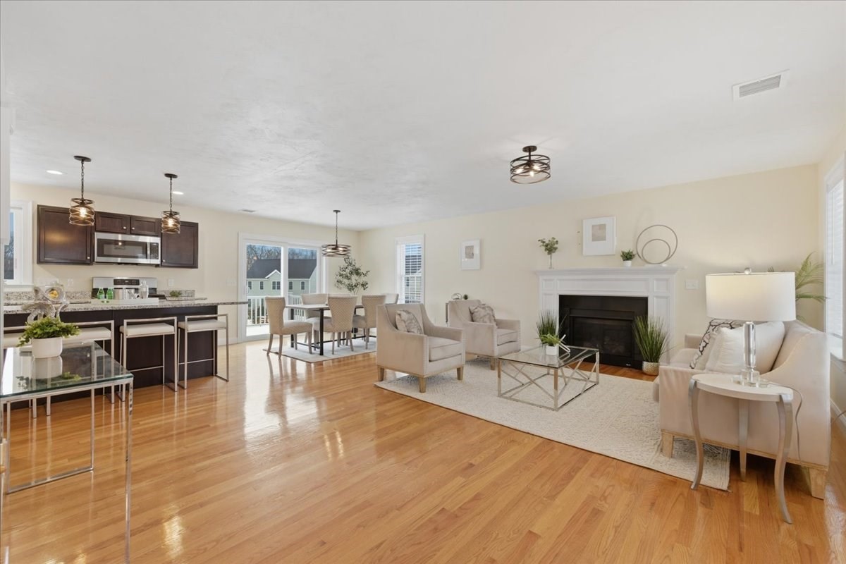 73 McEachron Dr, Stoughton, MA 02072 - Image 4