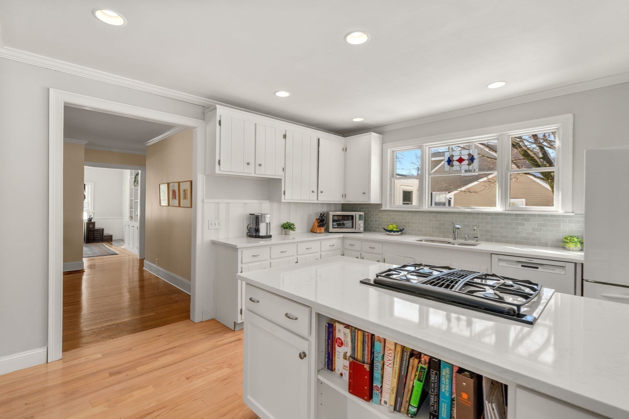 103 Oak St, Reading, MA 01867 - Image 8