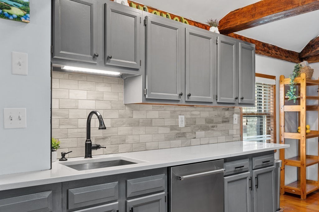 16 School Unit 3, Beverly, MA 01915 - Image 3