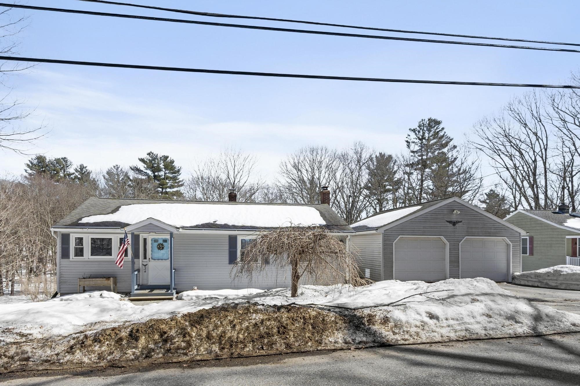 34 Northside Road, Charlton, MA 01507