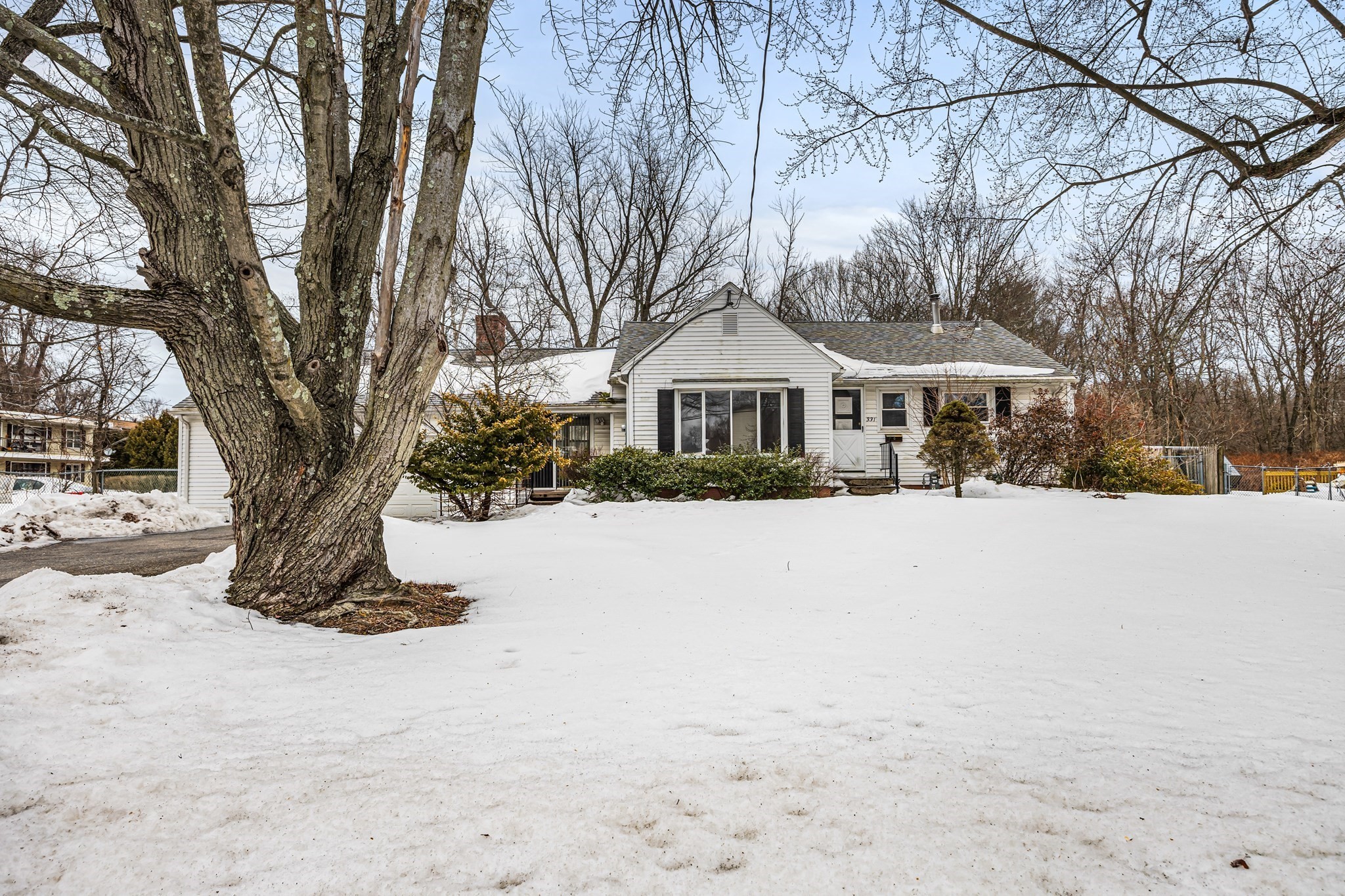 331 Dale Street, Chicopee, MA 01013