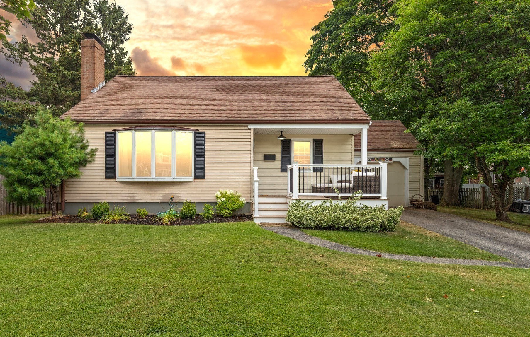 4 Pinewood Ave, Beverly, MA 01915 - Image 2