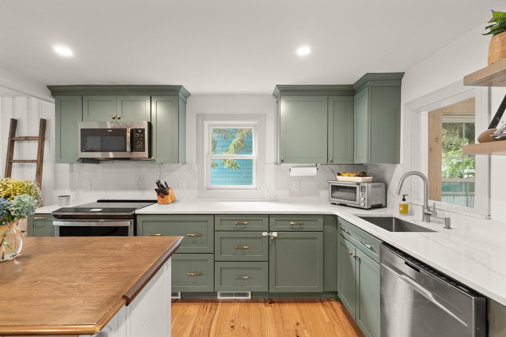 4 Pinewood Ave, Beverly, MA 01915 - Image 14