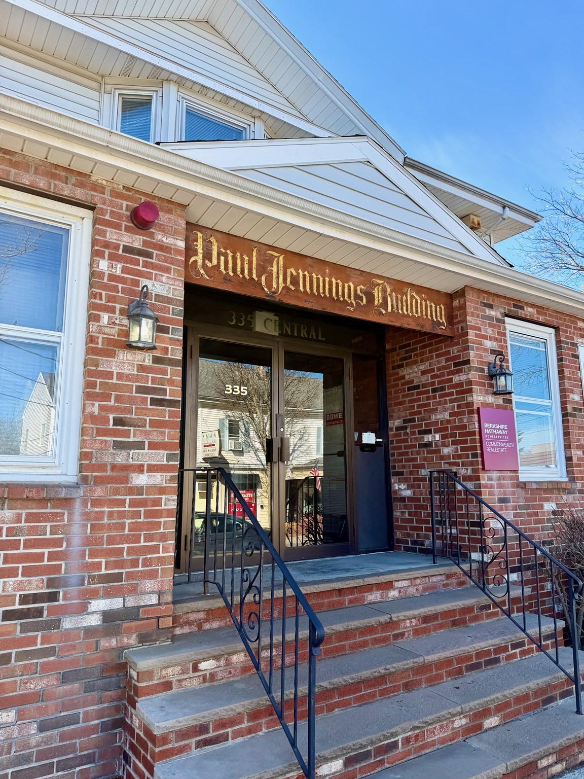 335 Central St Unit 2R, Saugus, MA 01906