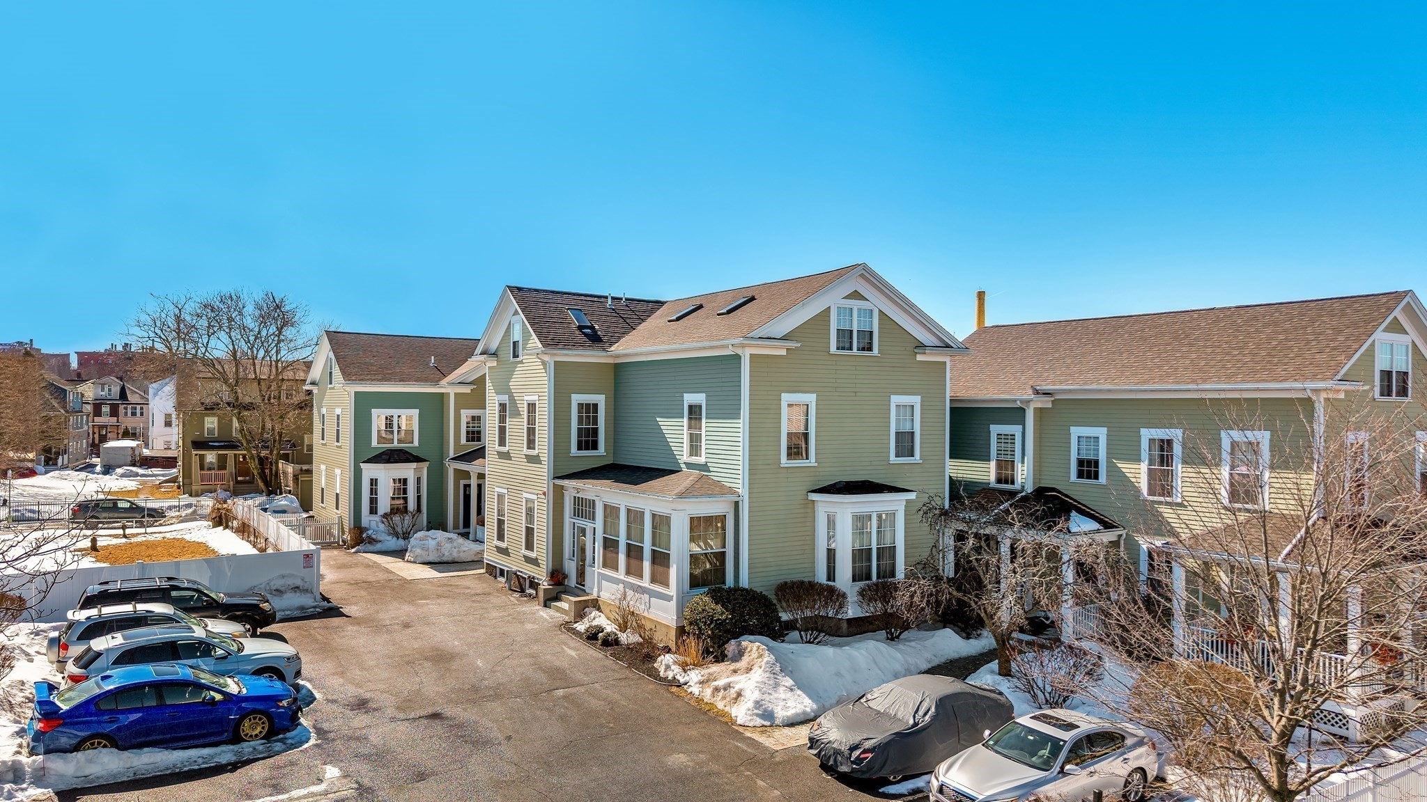 121 East Cottage Street. Unit UNIT 4, Dorchester, Boston, MA 02125