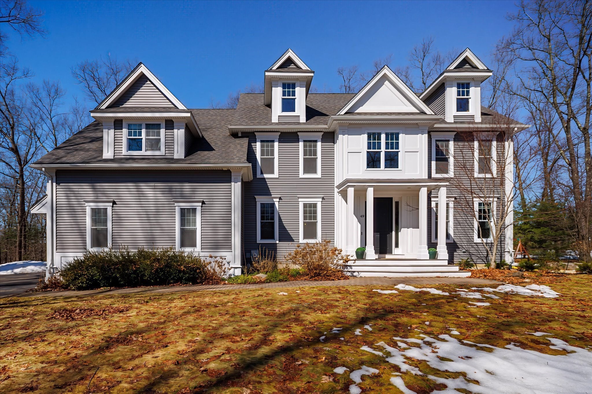 49 Brook St, Shrewsbury, MA 01545