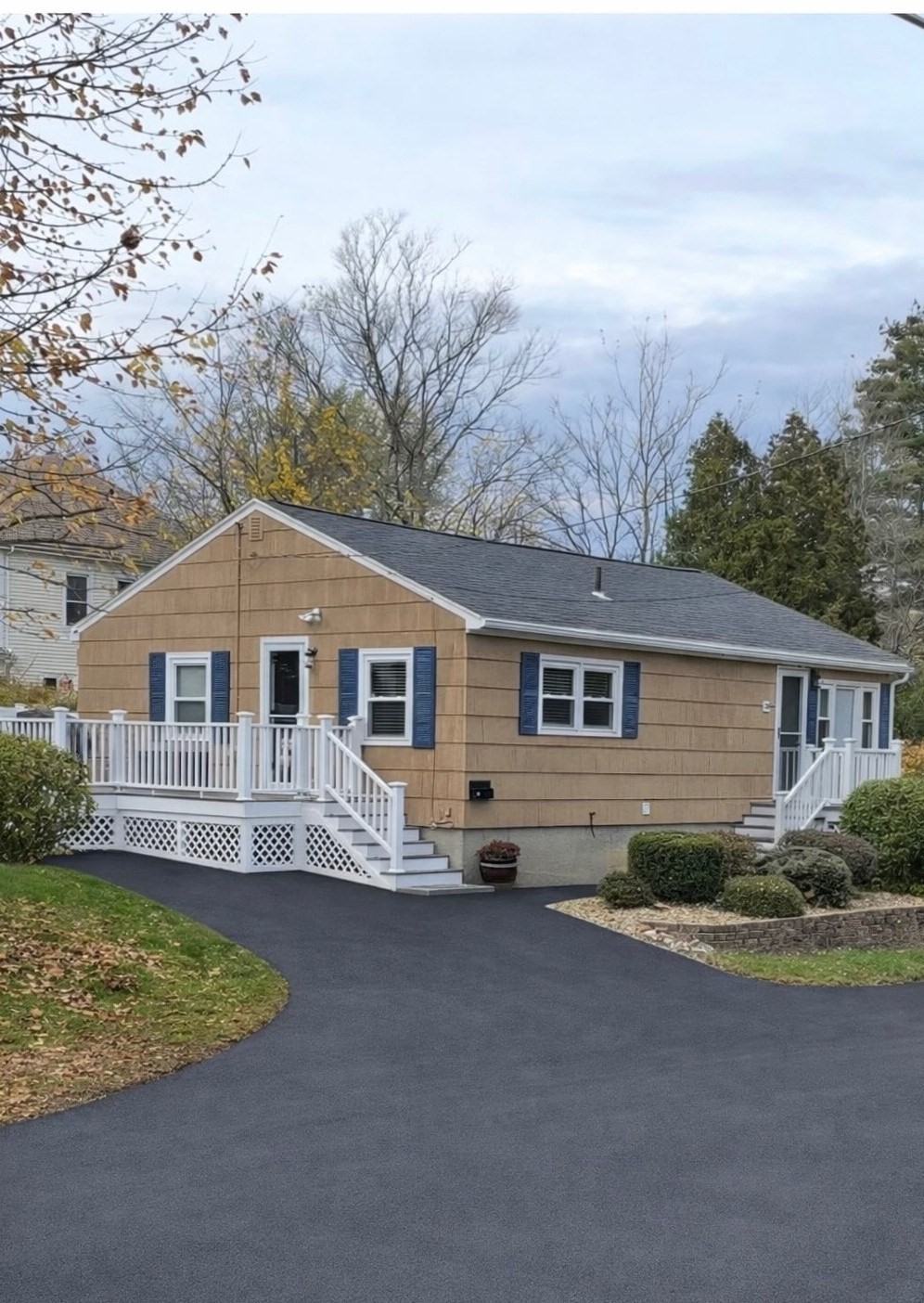 20 Woodcock Ave, Haverhill, MA 01832