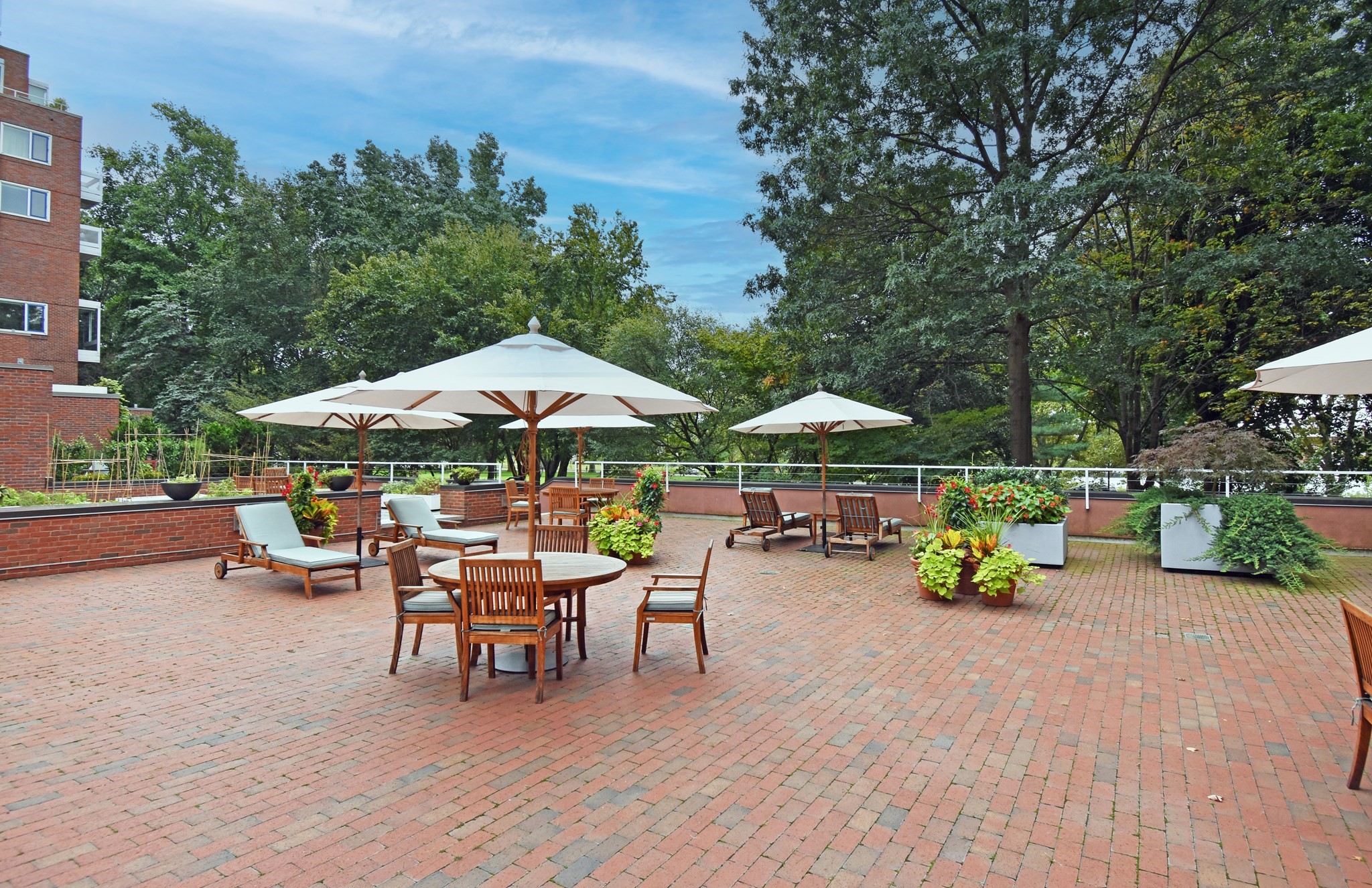 975 Memorial Drive Unit 211, Cambridge, MA 02138 - Image 25