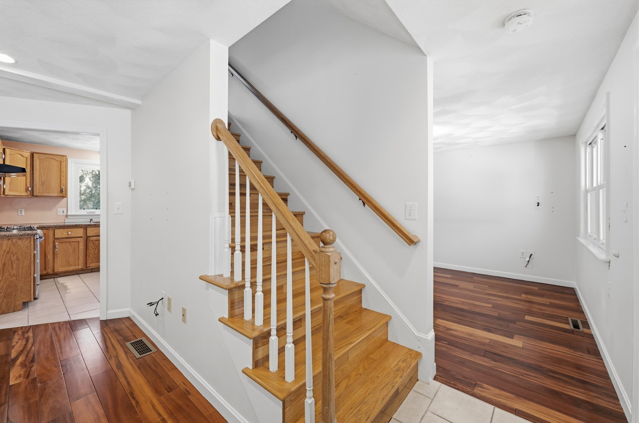 42 Wildcrest Ave, Billerica, MA 01821 - Image 11