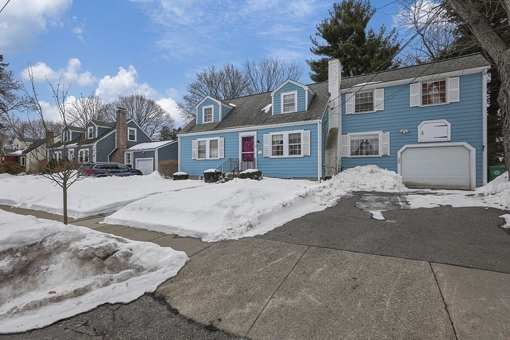 38 Barbara Rd, Newton, MA 02465