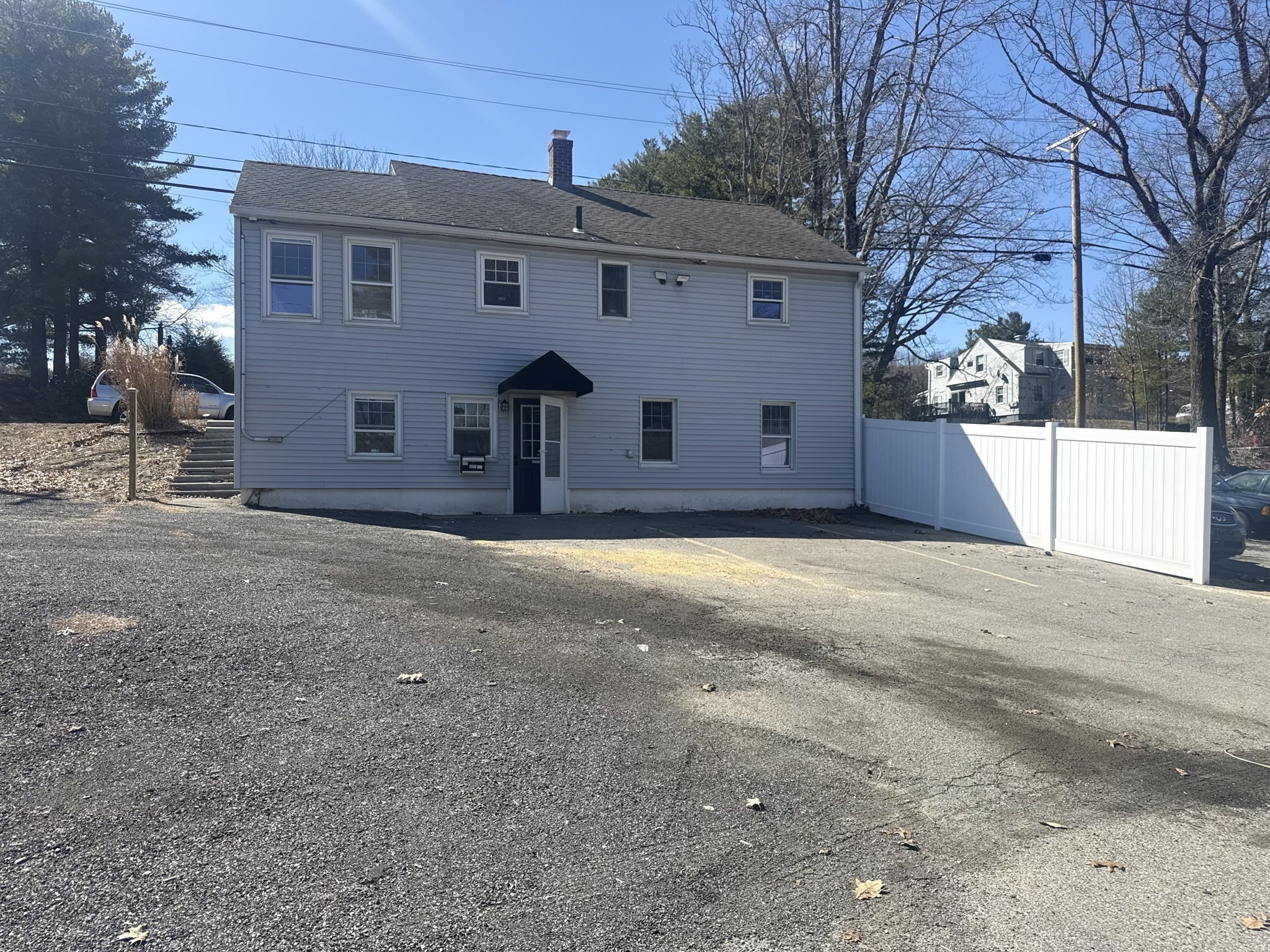 424 Central St, Leominster, MA 01453