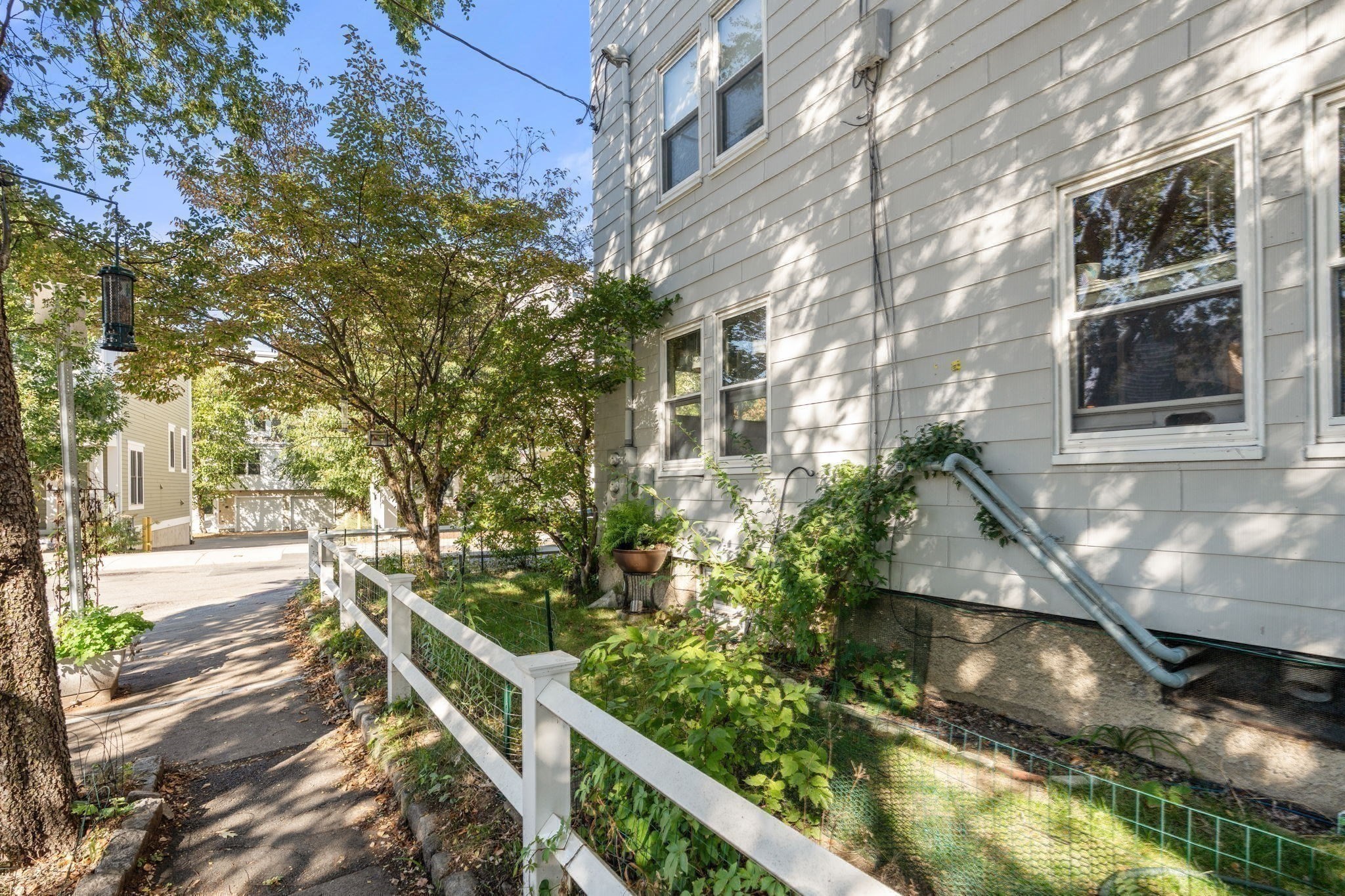 126 Harvey St Unit 2, Cambridge, MA 02140 - Image 17