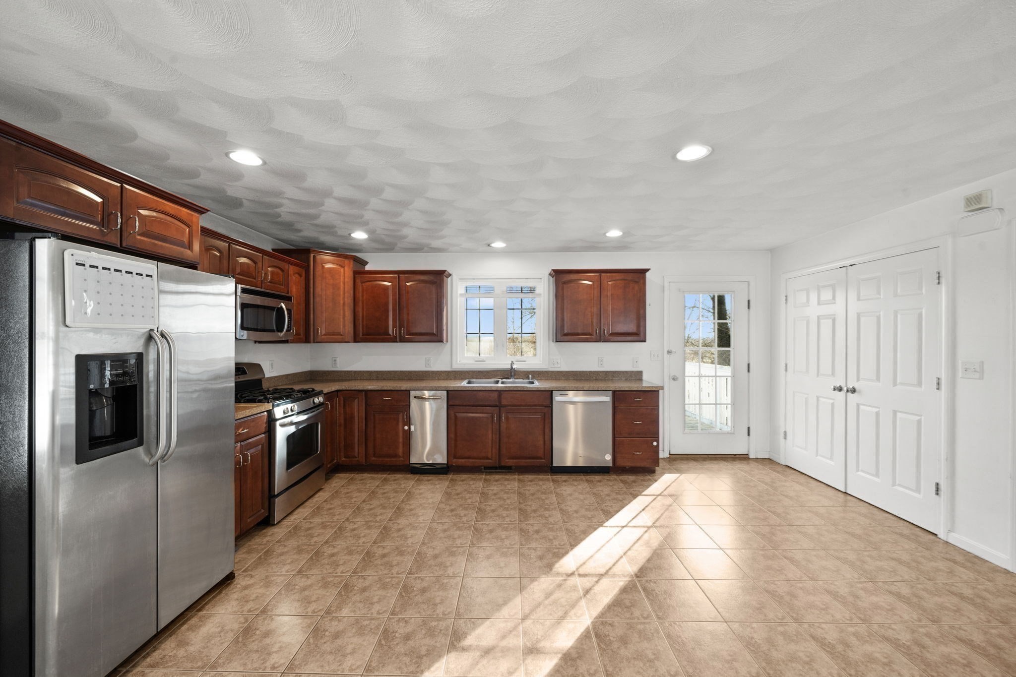 6 Fairlawn Avenue, Burlington, MA 01803 - Image 19