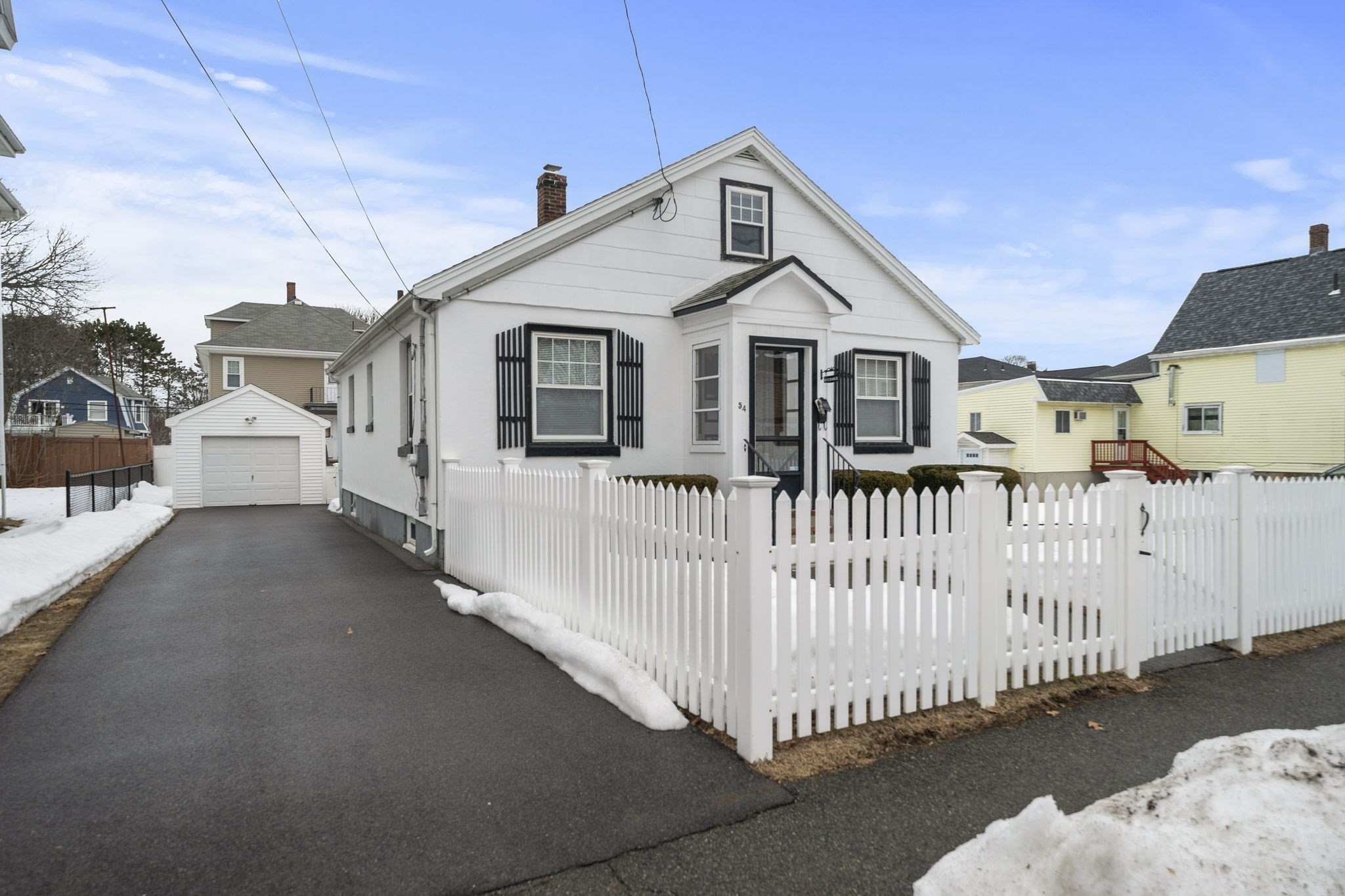 54 Safford St, Quincy, MA 02171