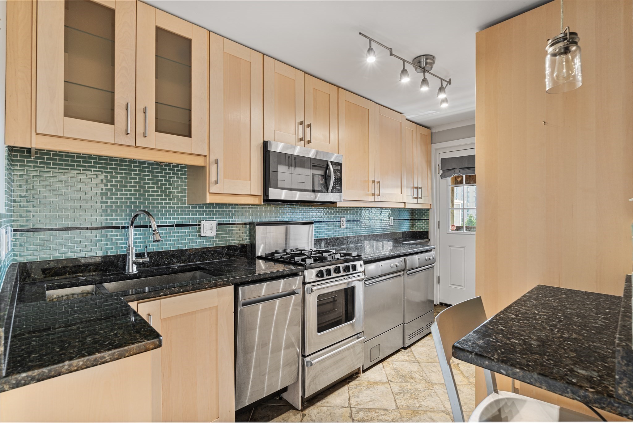262 Sidney St Unit 3, Cambridge, MA 02139 - Image 3