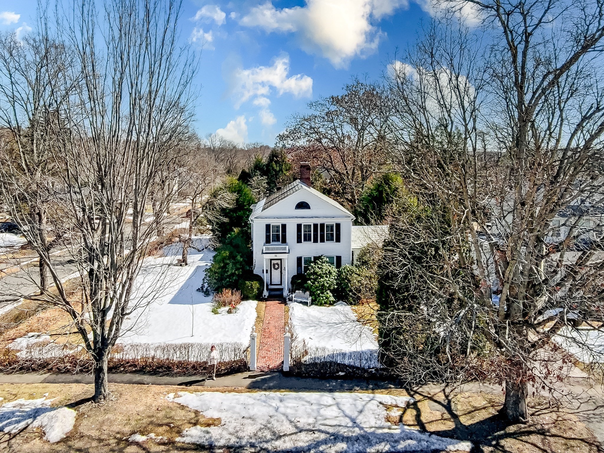 96 College St, South Hadley, MA 01075