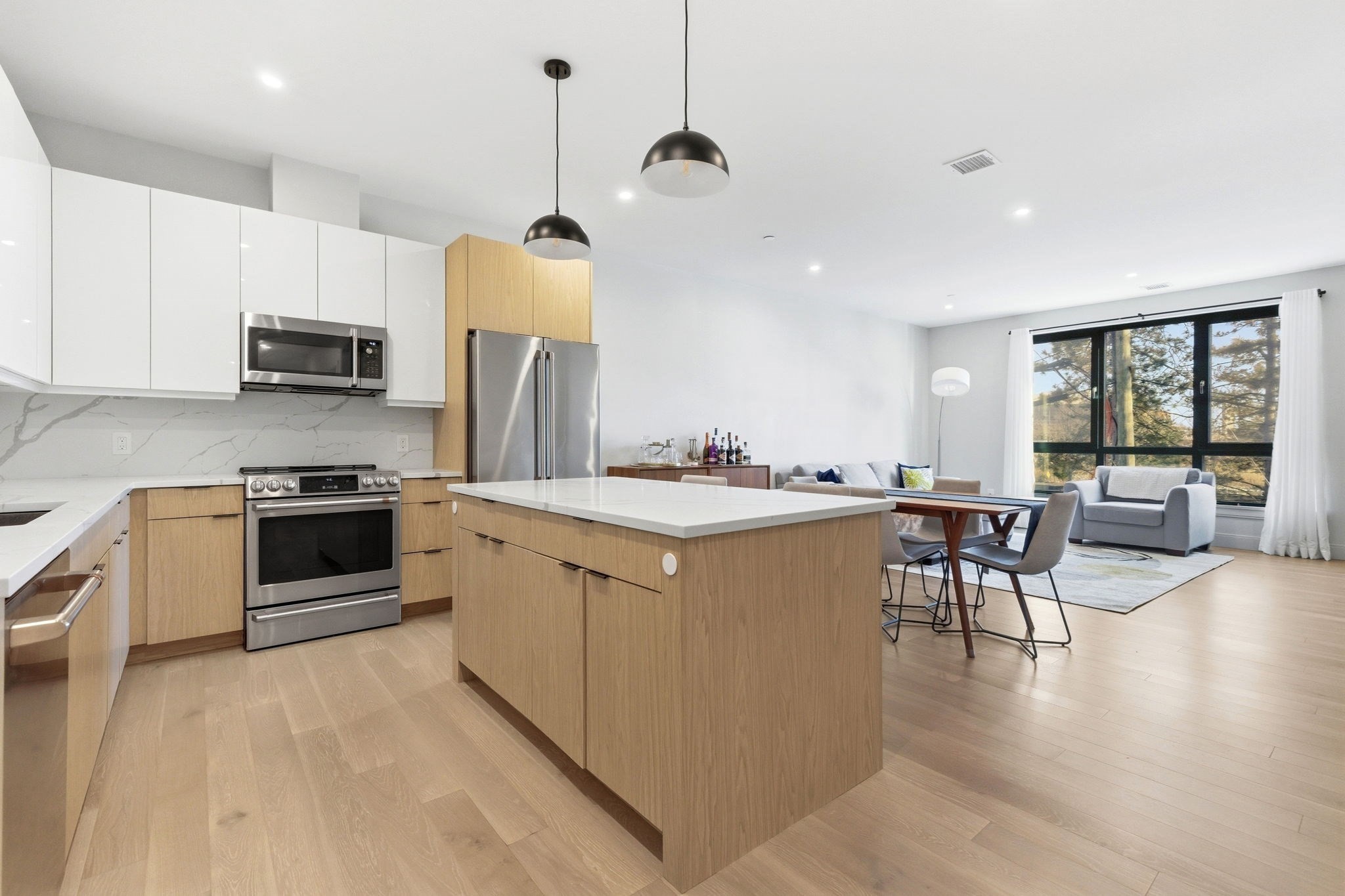 85 Myrtle St Unit 106, Quincy, MA 02171