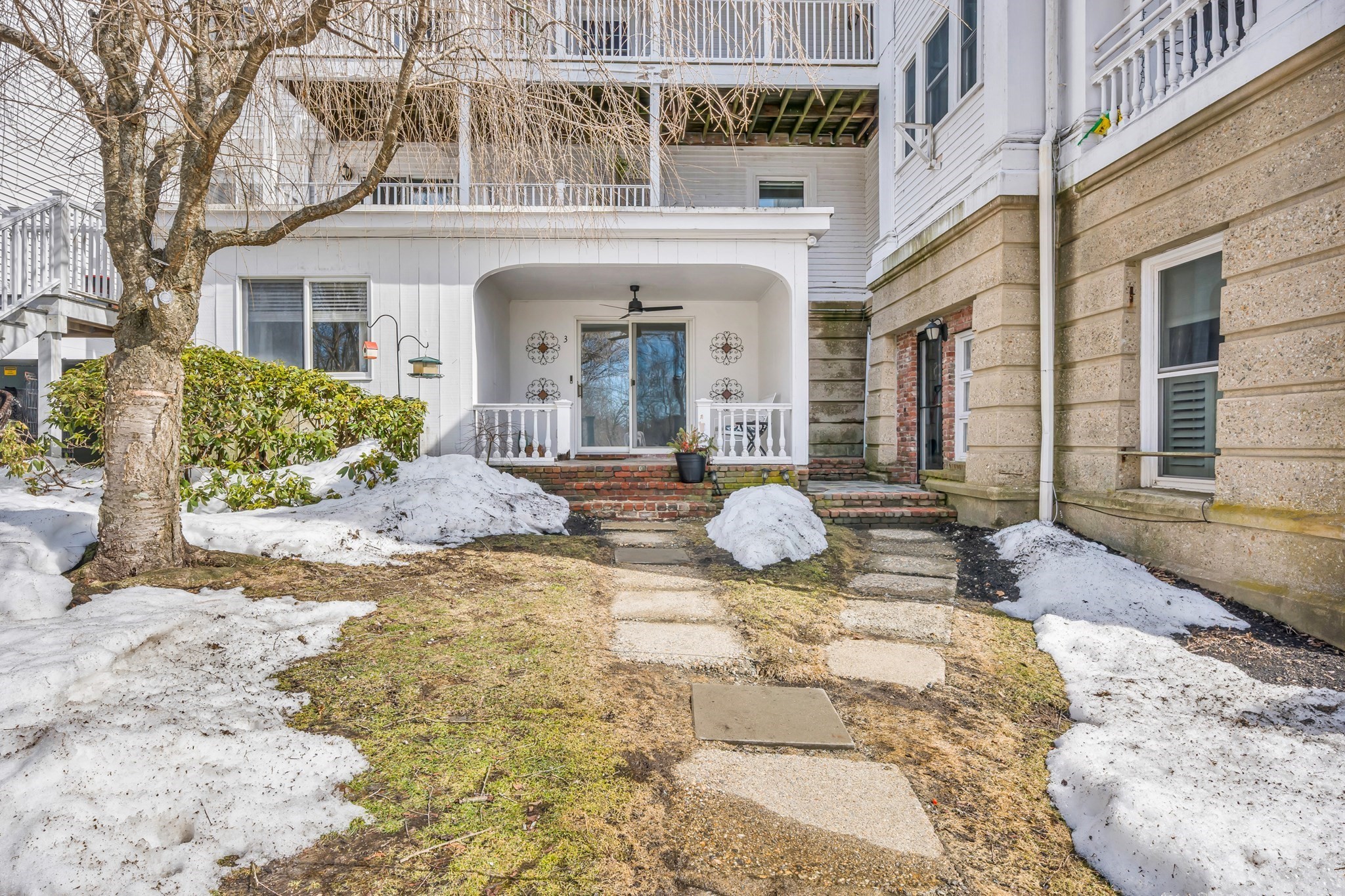 1401 Great Pond Rd Unit 3, North Andover, MA 01913