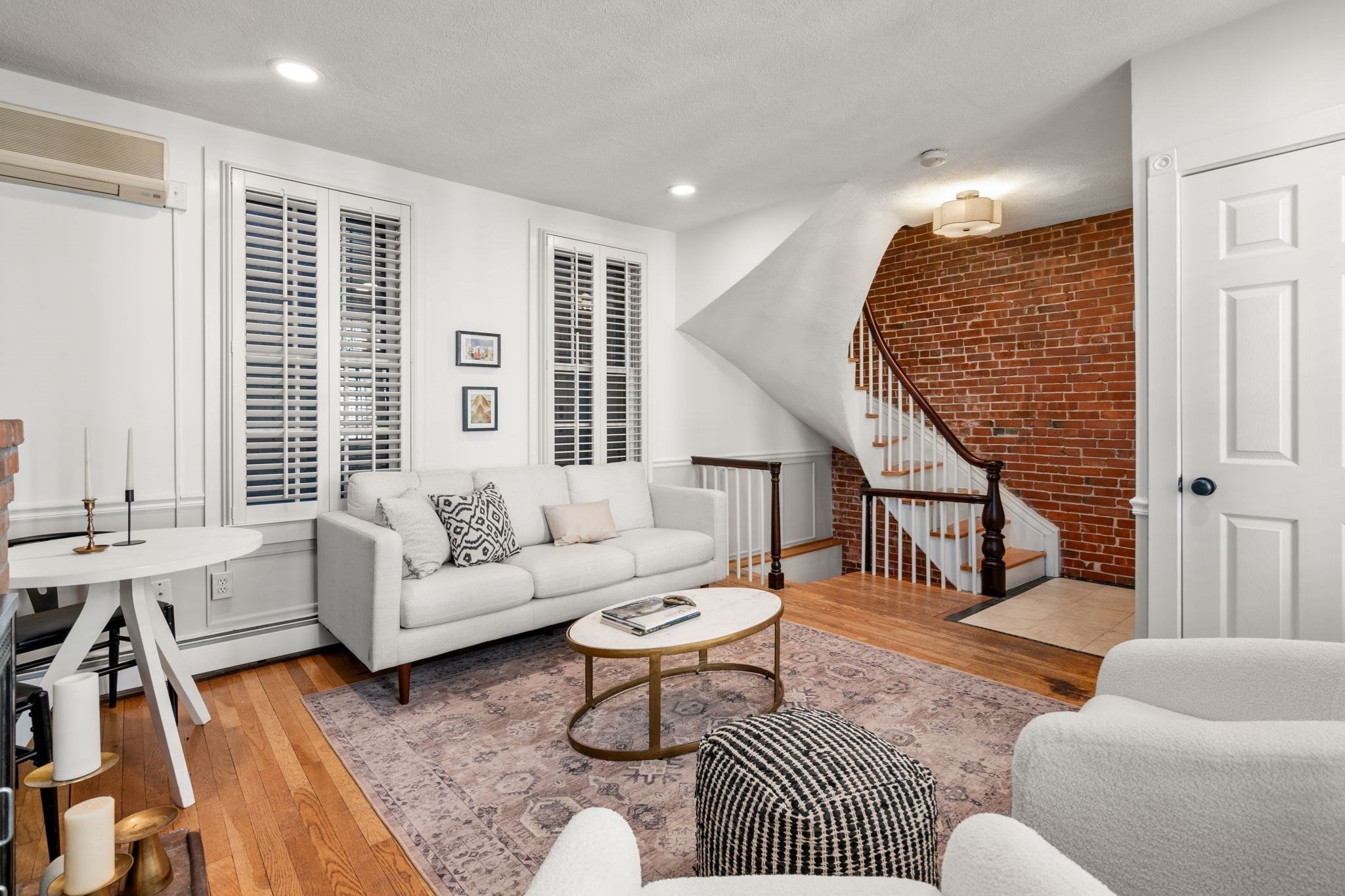 22 Shawmut St Unit Townhouse, Bay Village, Boston, MA 02116