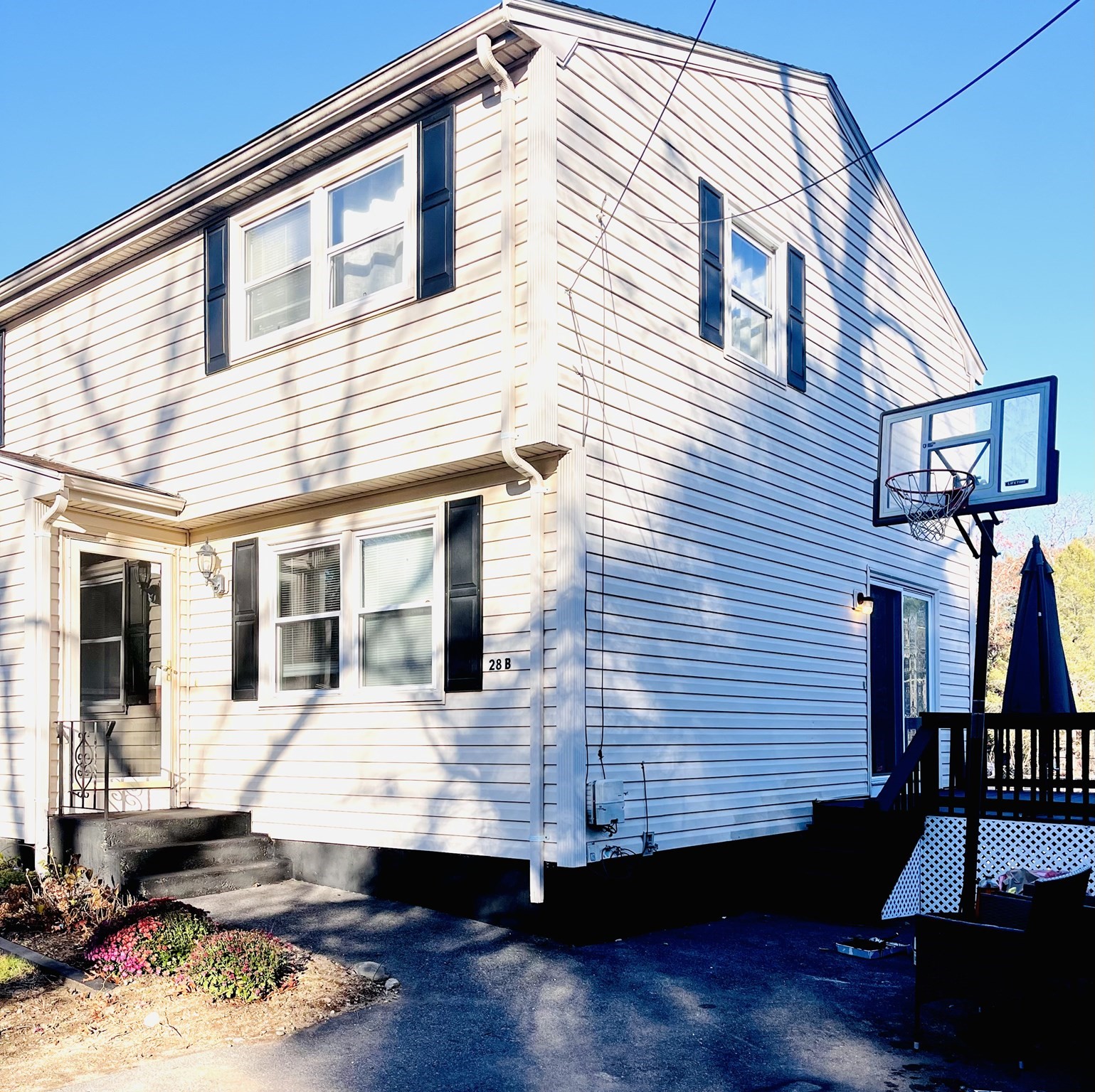 28 Staples Street Unit B, Taunton, MA 02718