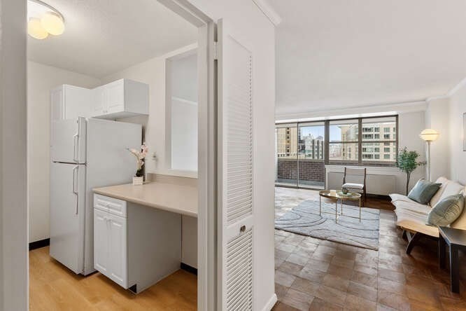 2 Hawthorne Pl Unit 8C, West End, Boston, MA 02114 - Image 5