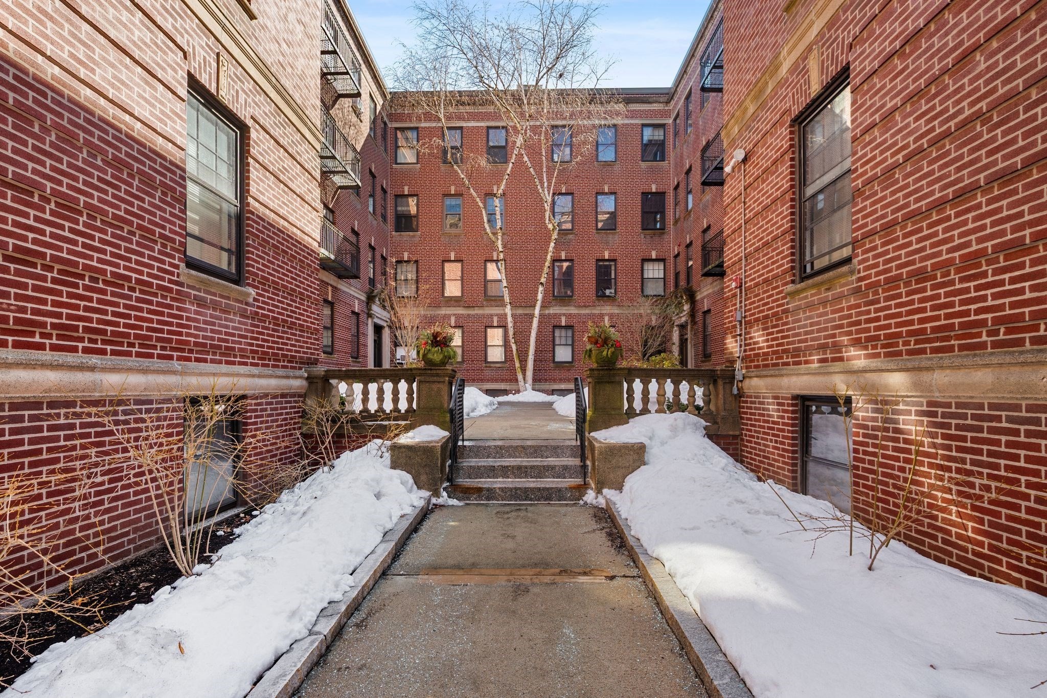 42 Linnaean St Unit 15, Cambridge, MA 02138 - Image 21
