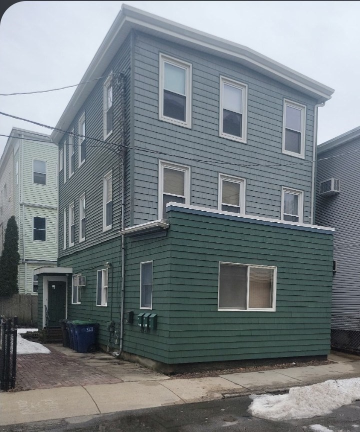 46 Hunting Street, Somerville, MA 02143