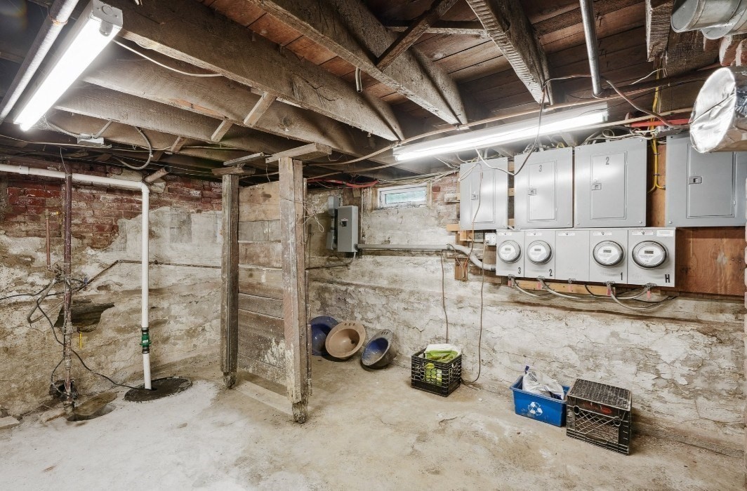 46 Hunting Street, Somerville, MA 02143 - Image 11